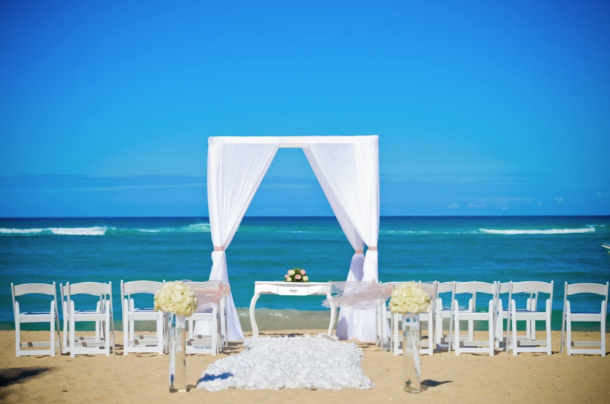 Preferred Beach Ceremony — Dreams Onyx Resort
