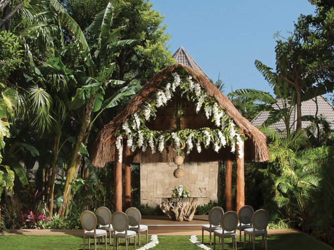 Secret Garden Gazebo — Dreams Tulum
