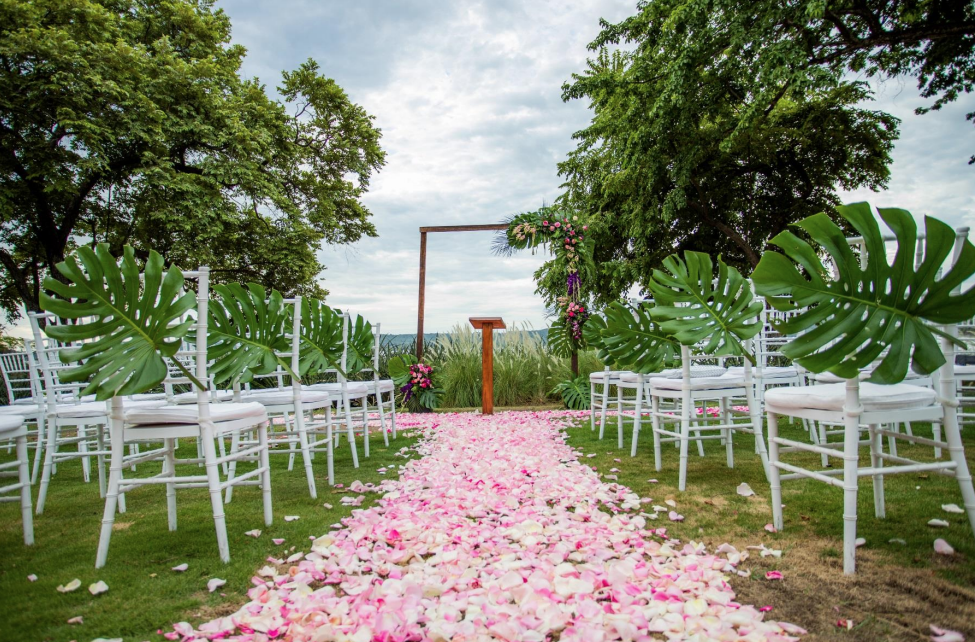 Main Beach Garden Reception Setup — Secrets Papagayo