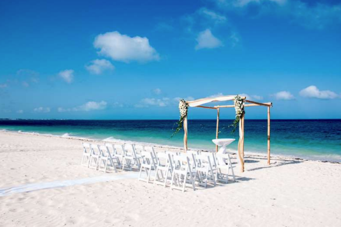 Secrets Playa Mujeres destination wedding