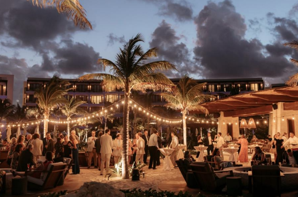 Seaside Restaurant Terrace — Secrets Playa Blanca Costa Mujeres