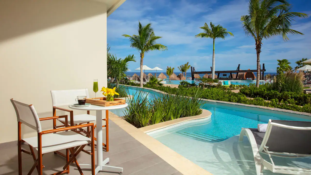 Preferred Club Junior Suite Swim Out King Dreams Natura