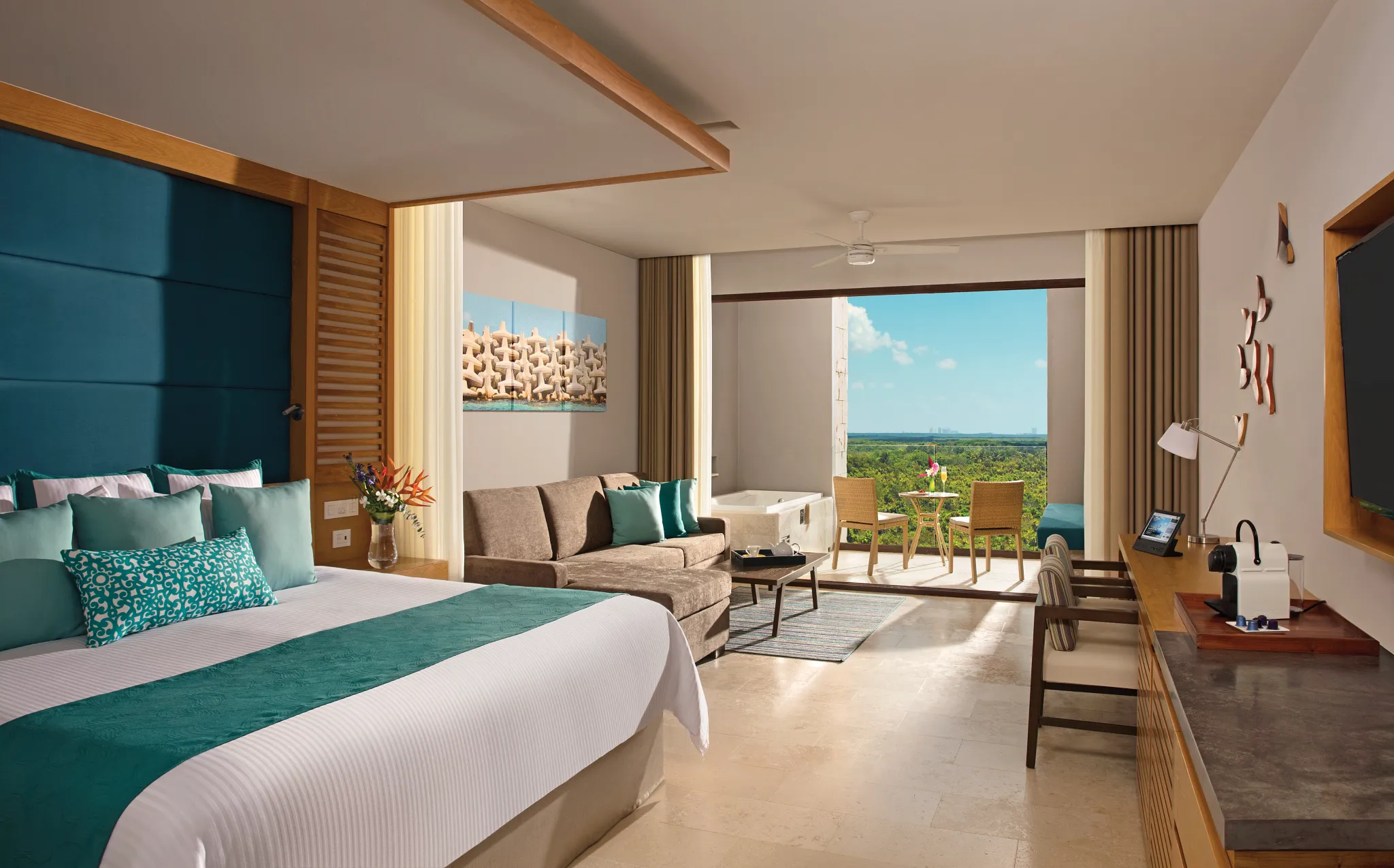 Junior Suite Garden View king Dreams Playa Mujeres