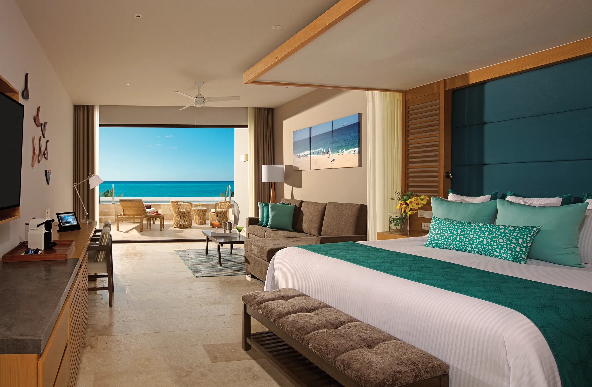 Preferred Club Junior Suite Swim Out king Dreams Playa Mujeres