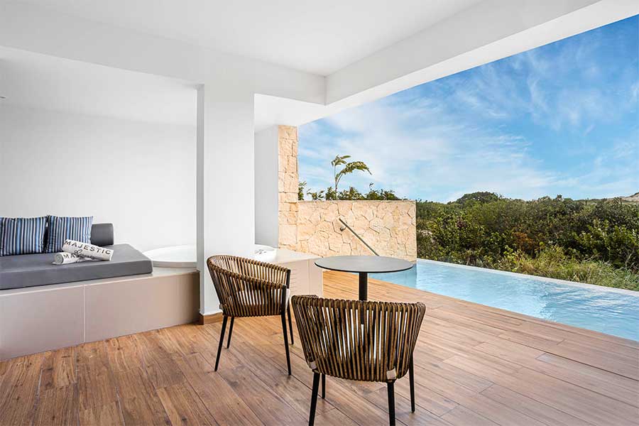 Elegance Club Majestic Jr. Suite Swim-Up terrace