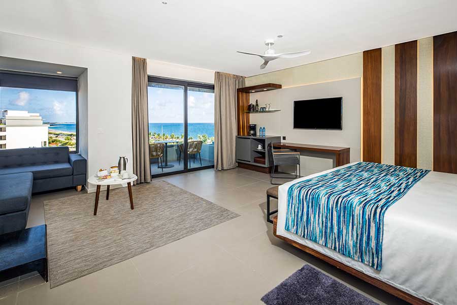 Sky View Suite bedroom