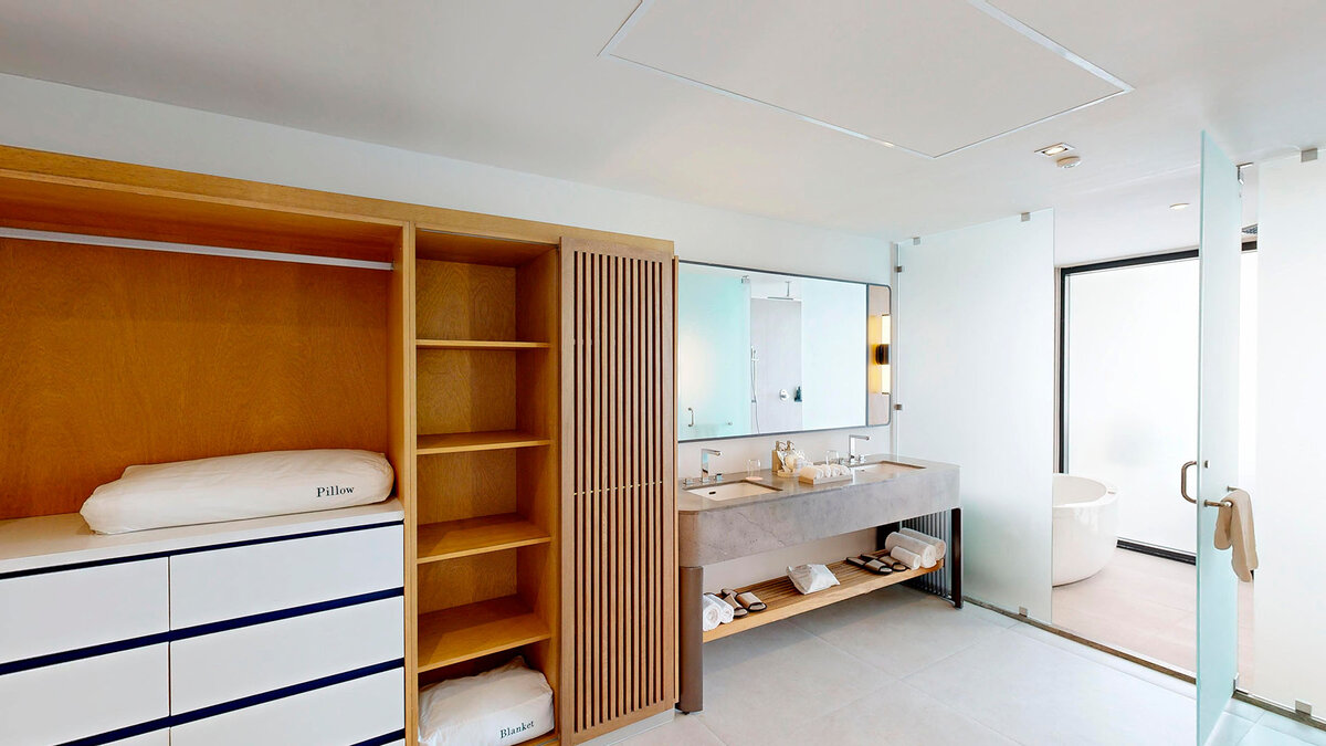 5 Bedroom Panoramic Villa Bathroom — AVA Resort Cancun