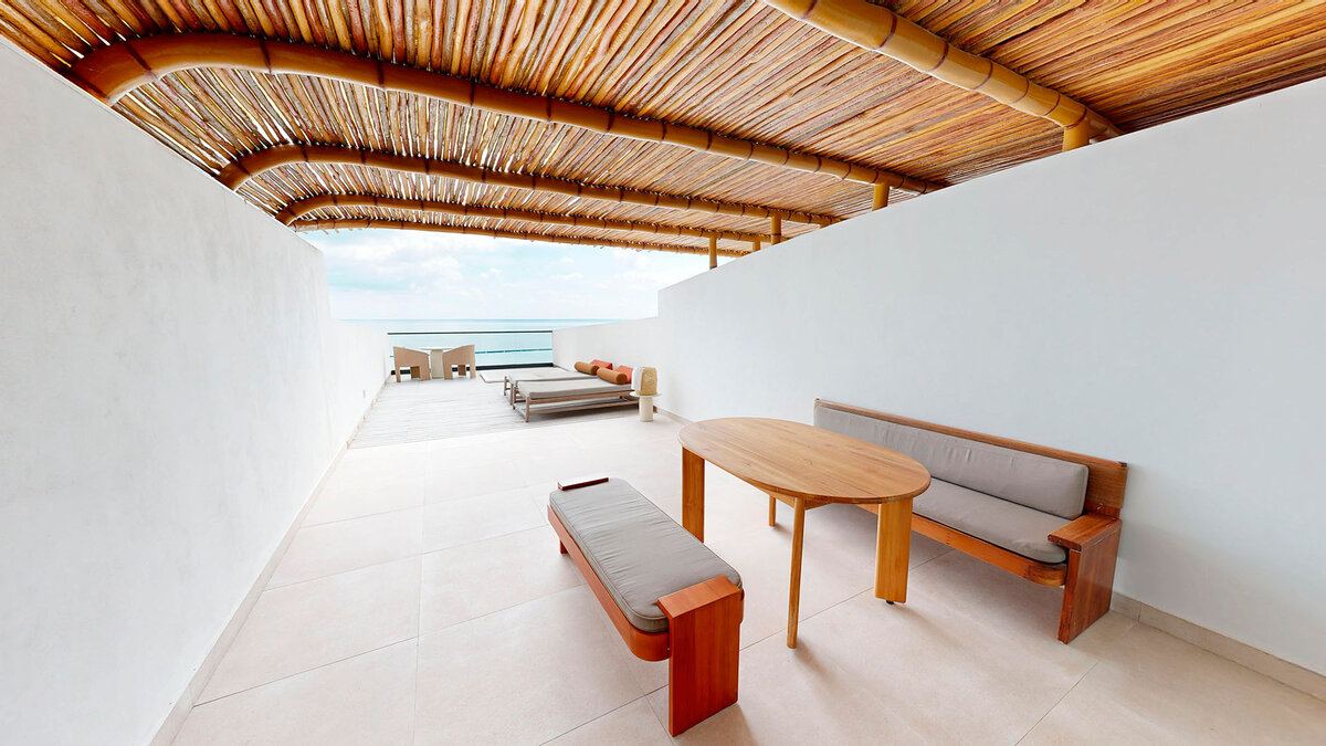 Friends & Family Sundeck Suite Terrace — AVA Resort Cancun