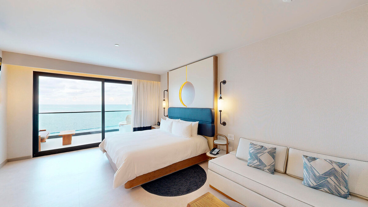 Panoramic Suite King King — AVA Resort Cancun