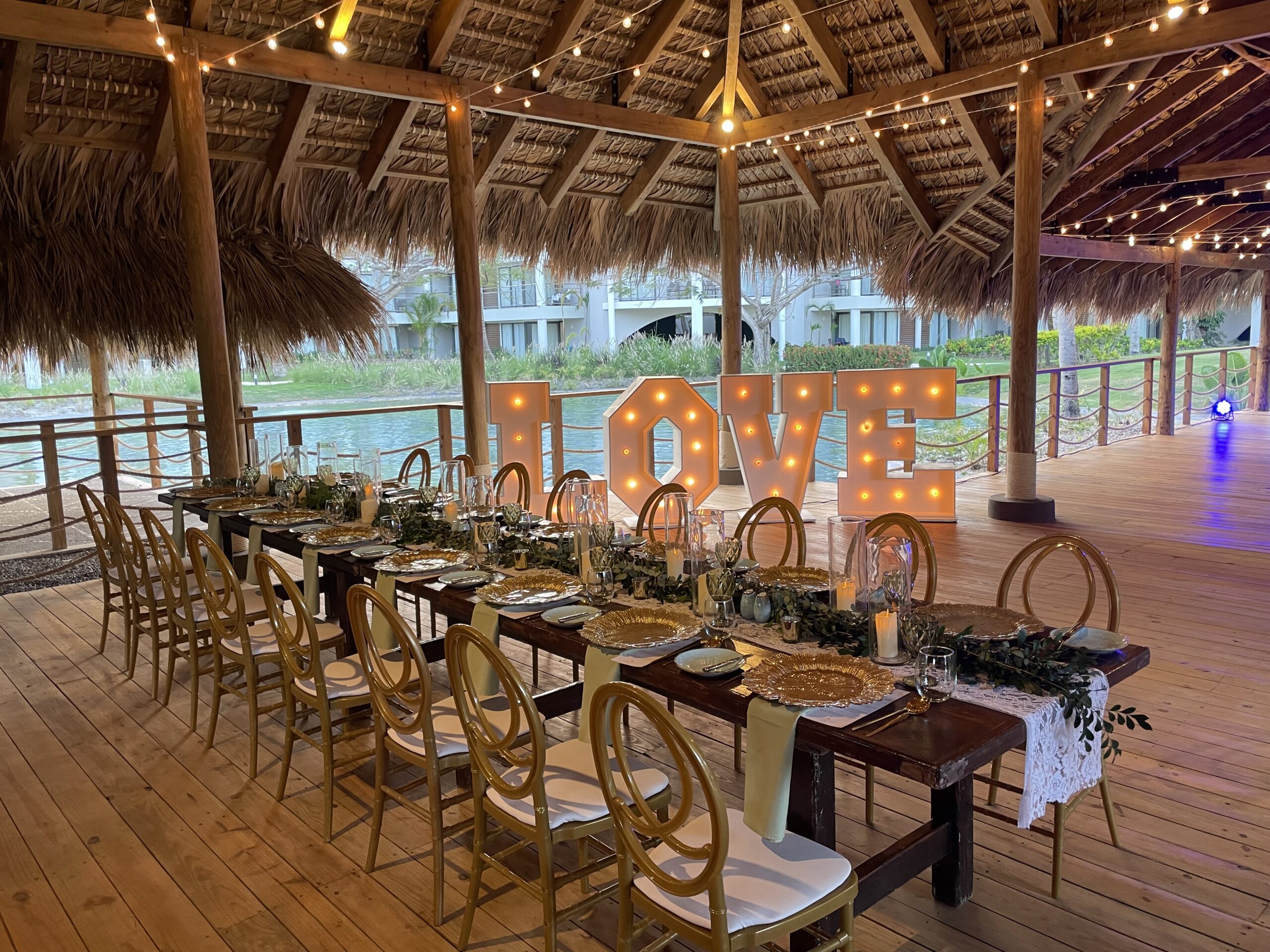 Blue Dorado reception — Dreams Flora