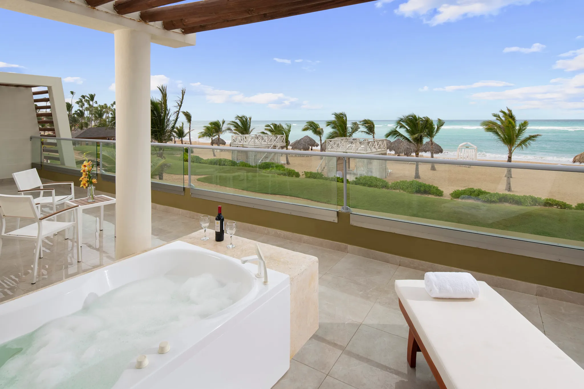 Preferred Club Presidential Suite Terrace — Dreams Onyx