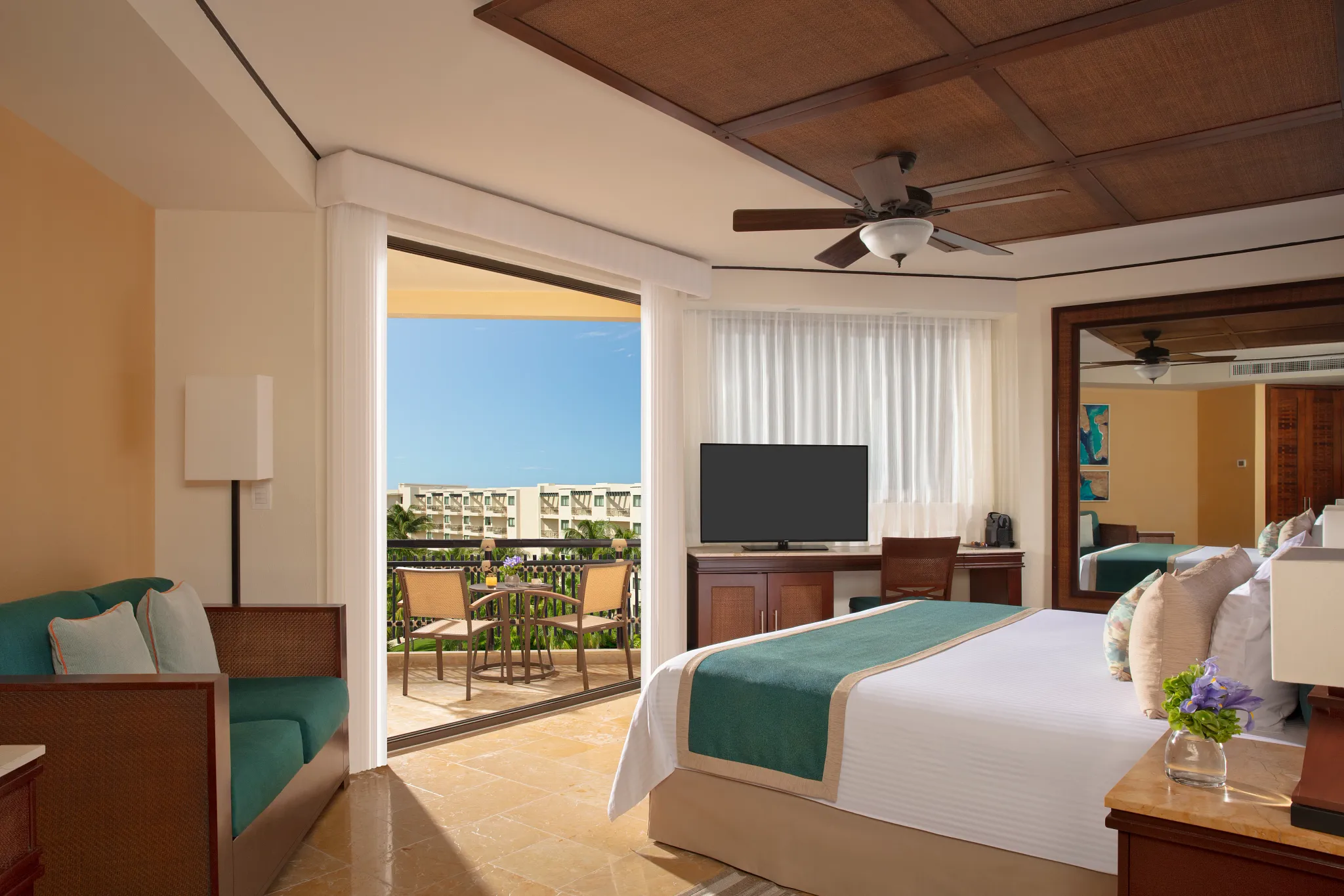Preferred Club Tropical View king — Dreams Riviera Cancun