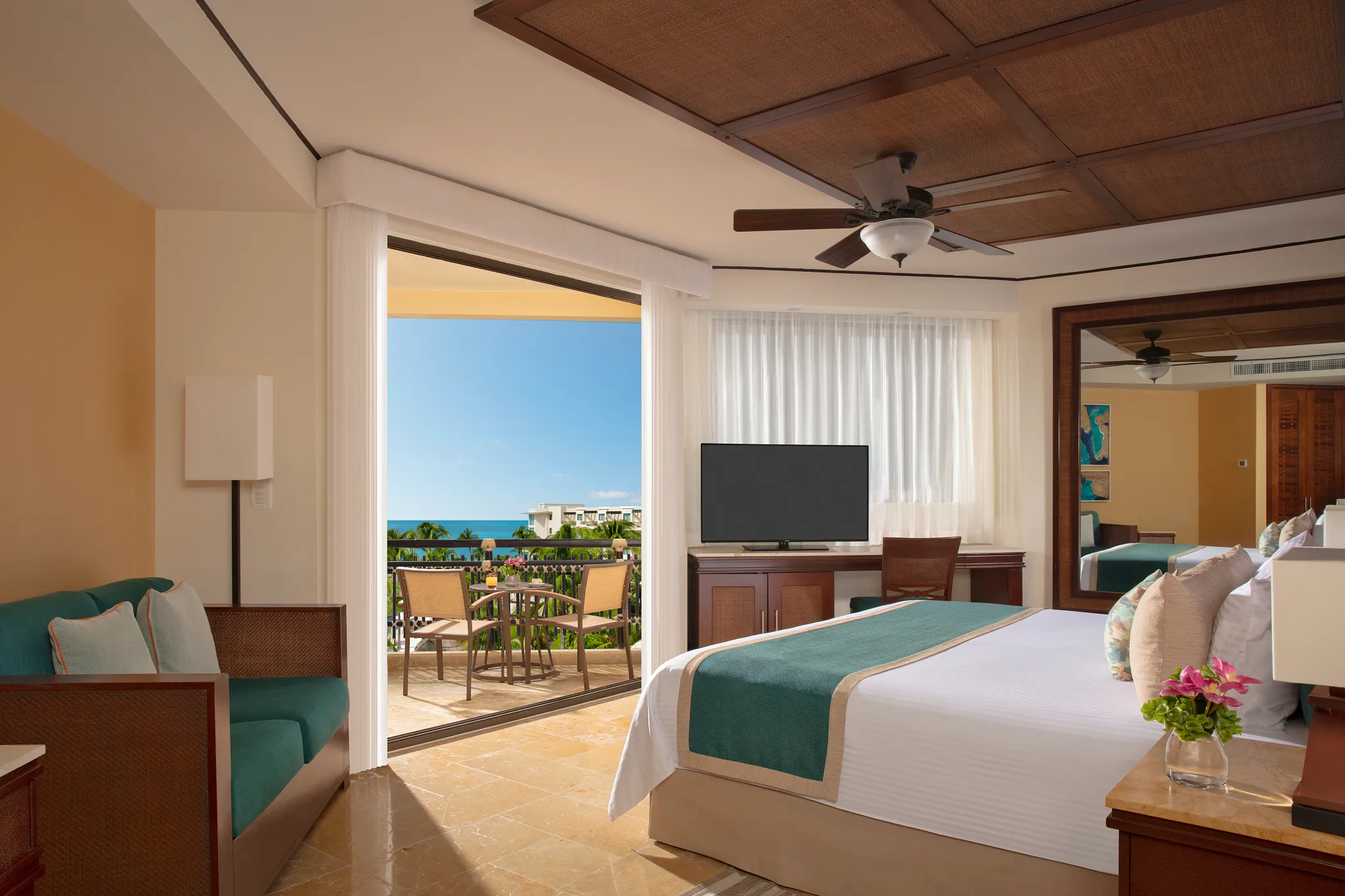 Premium Deluxe Ocean View king — Dreams Riviera Cancun