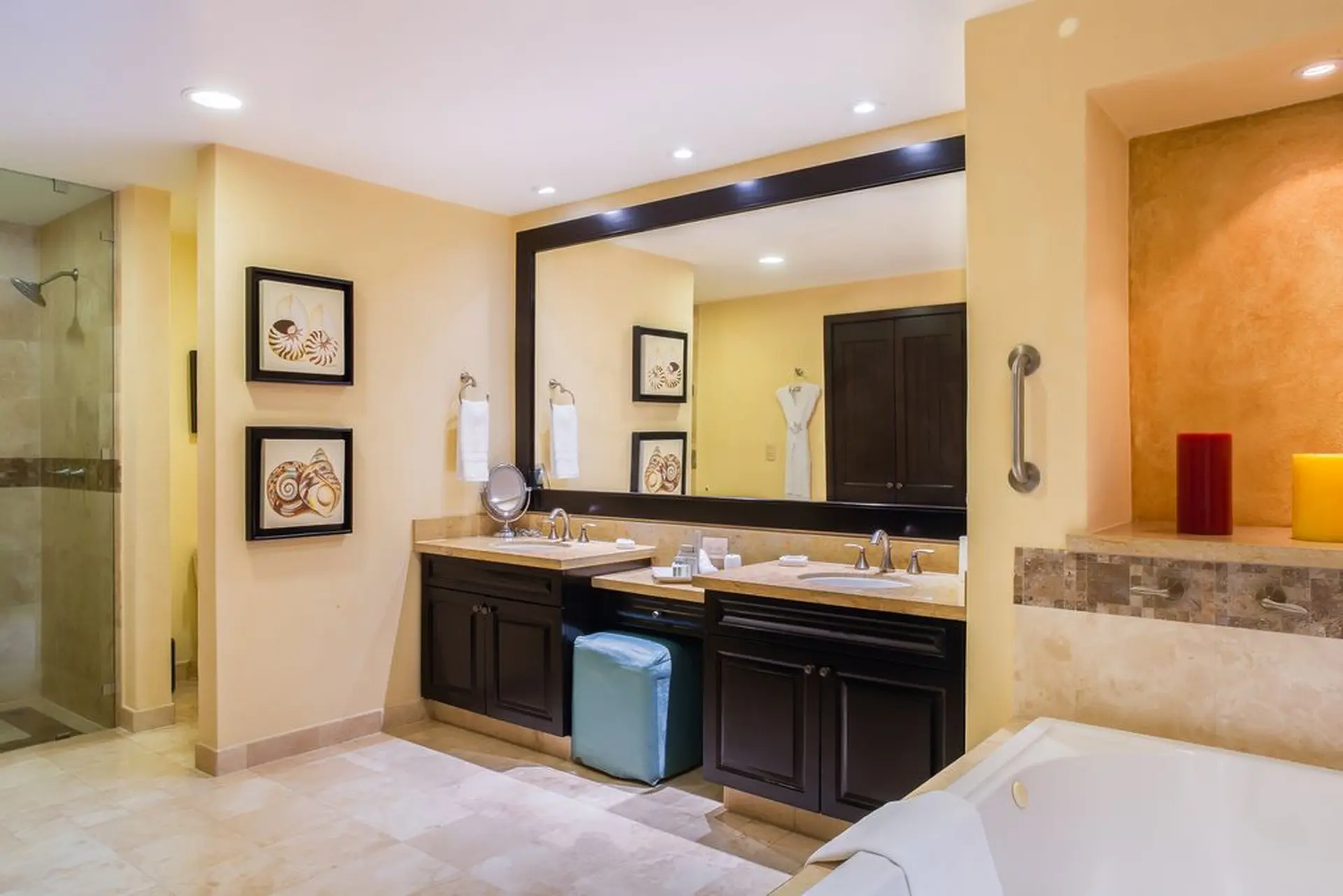 Honeymoon Suite bathroom — Garza Blanca Puerto Vallarta