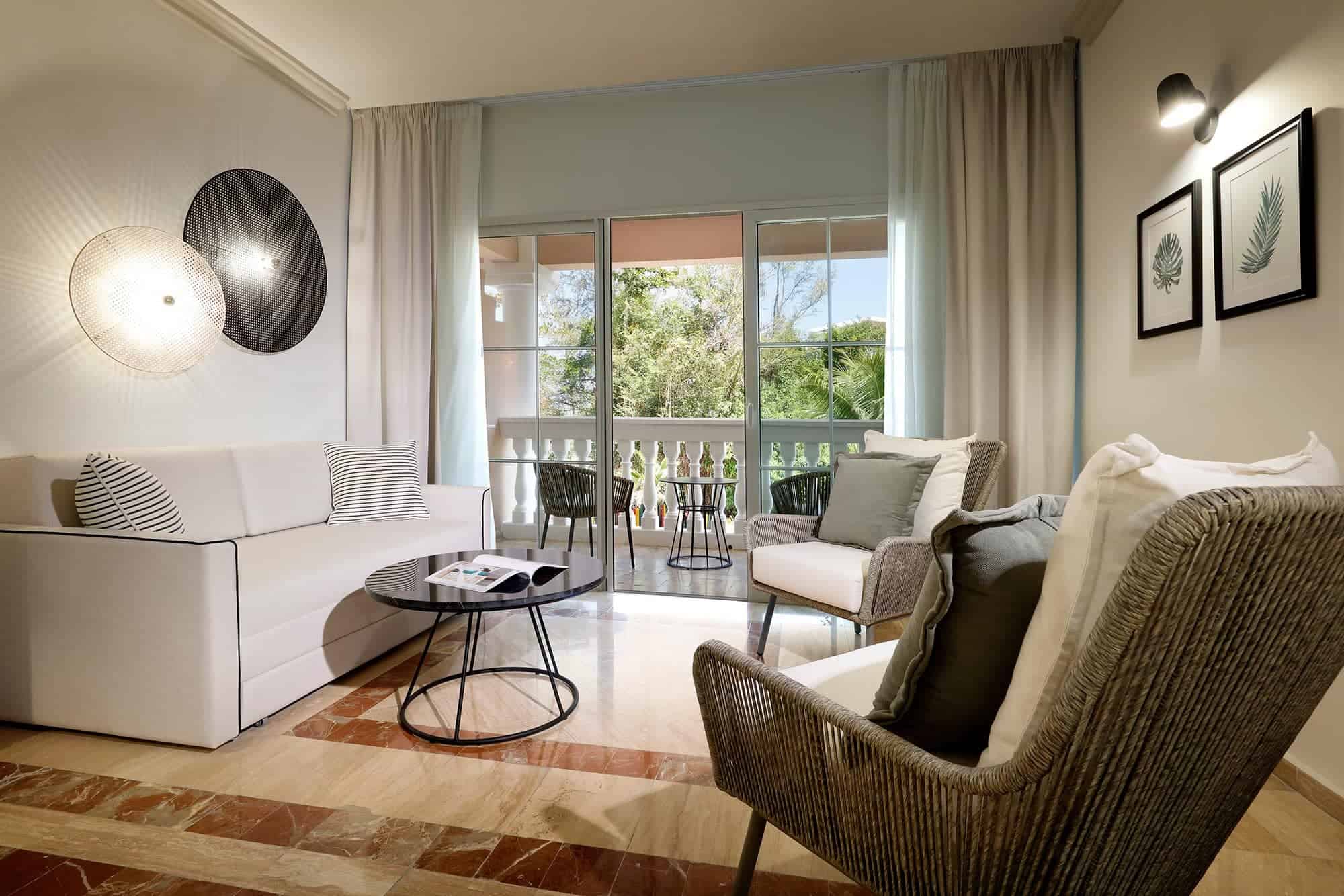 Junior Suite Poolside Ocean View Seating Area — Grand Palladium Jamaica