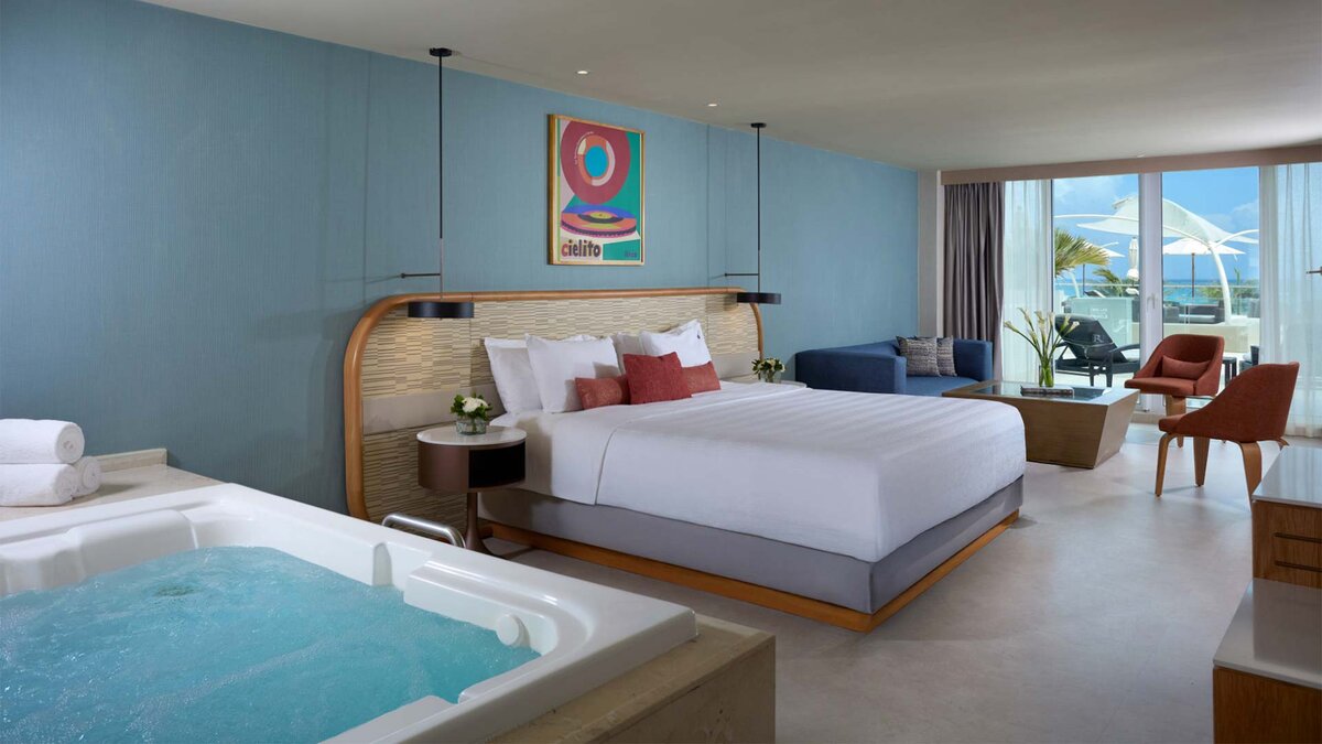 Rock Royalty Ocean View King - Hard Rock Hotel Cancun