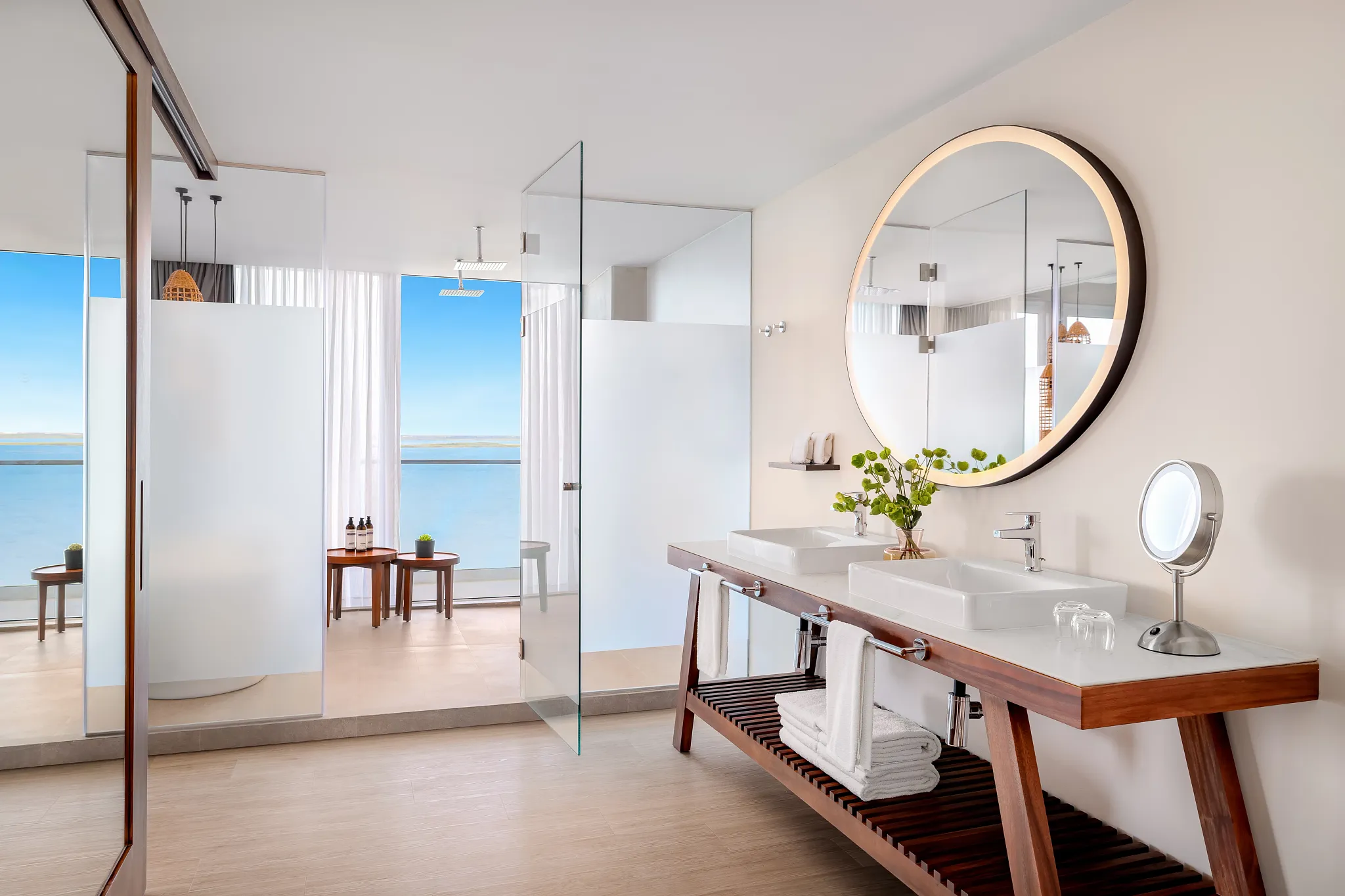 Vantage Club Master Suite Bay View bathroom