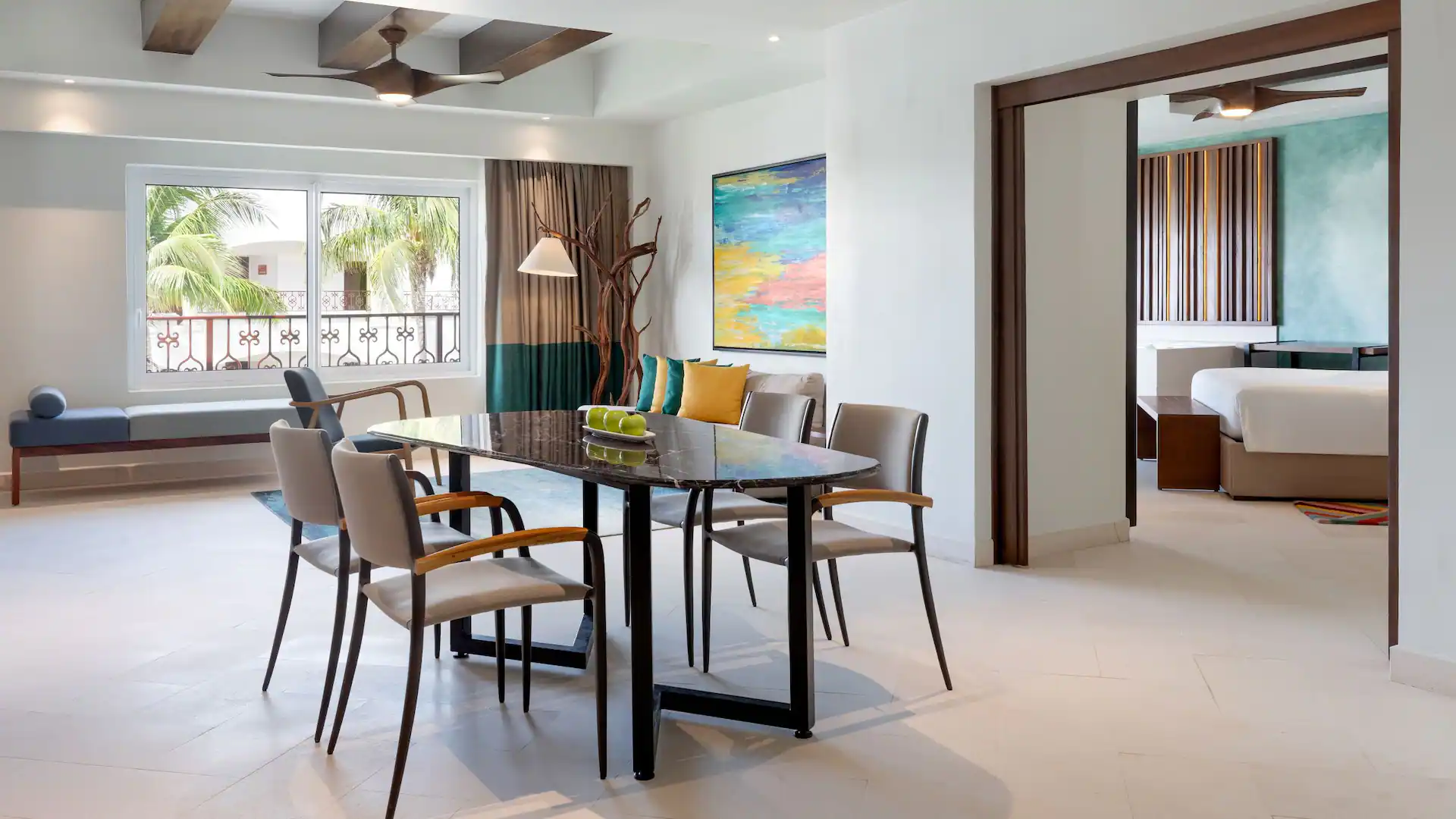 One-Bedroom Suite dining area