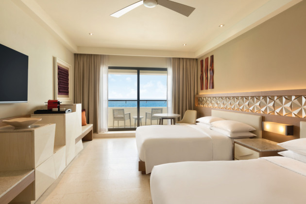 Club Oceanfront double beds — Hyatt Ziva Cancun