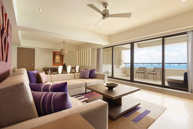 Club Oceanfront Master Suite terrace — Hyatt Ziva Cancun