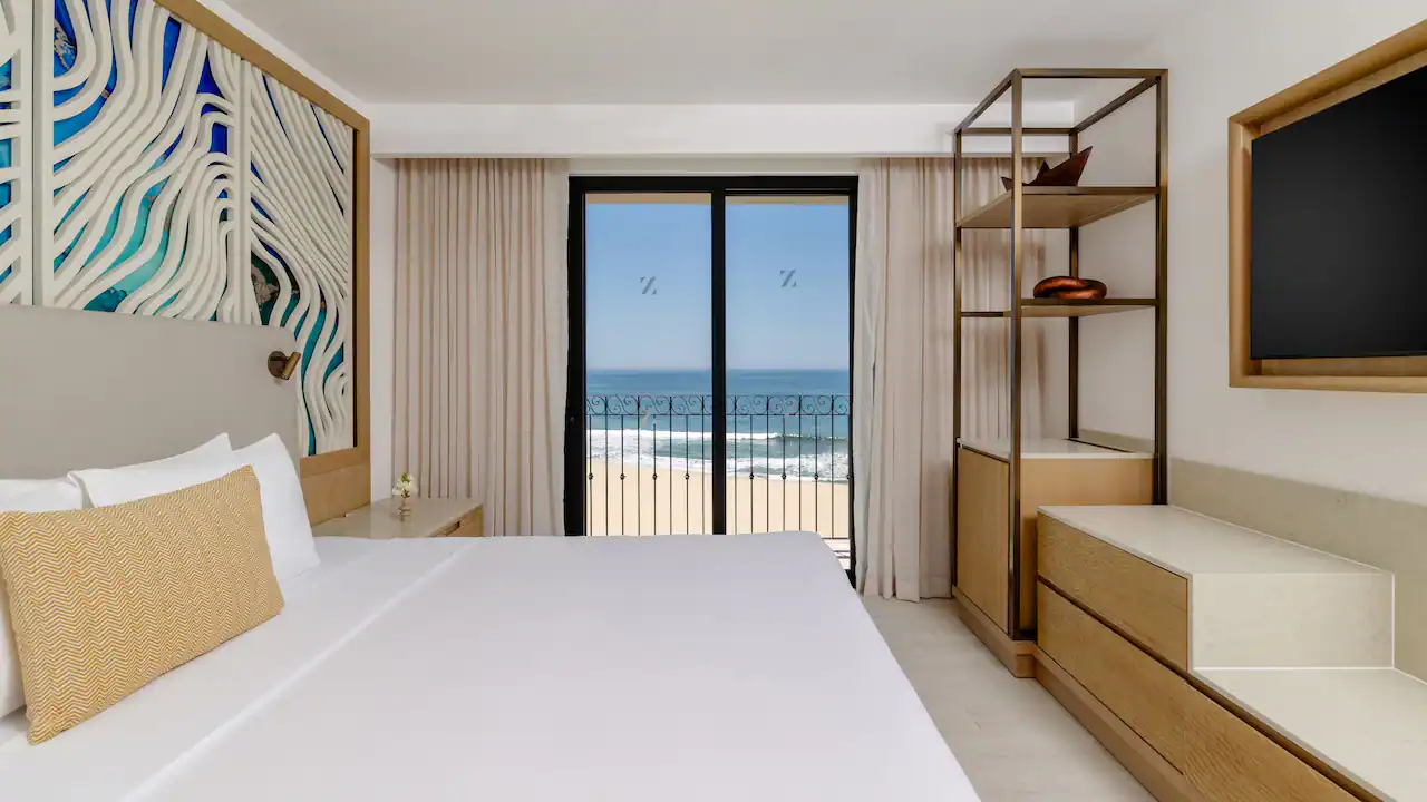 Club Deluxe Ocean Front One Bedroom Suite — Hyatt Ziva Los Cabos
