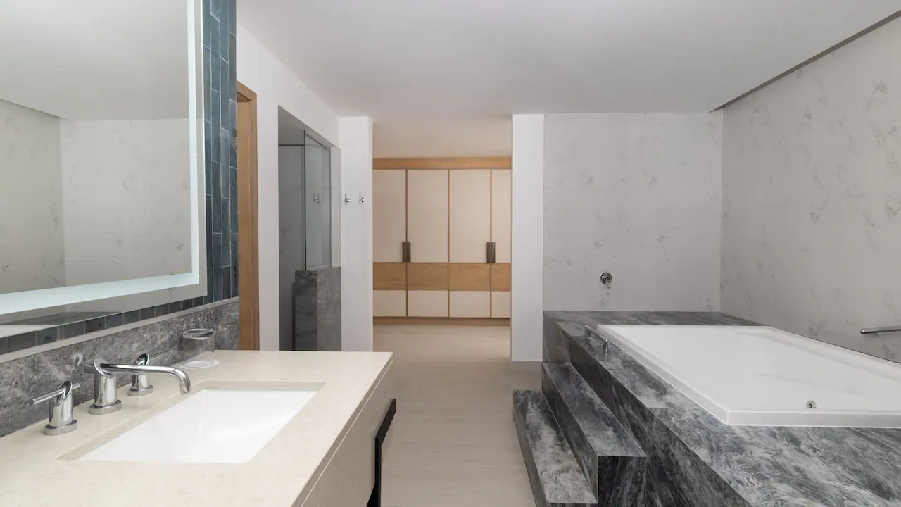 Club Deluxe Penthouse Suite Bathroom — Hyatt Ziva Los Cabos