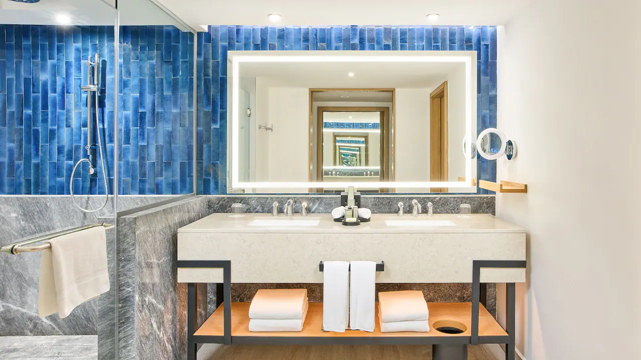 Deluxe Ocean Front Bathroom — Hyatt Ziva Los Cabos