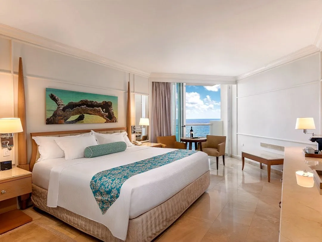 Superior Family Deluxe King Room - Moon Palace Jamaica