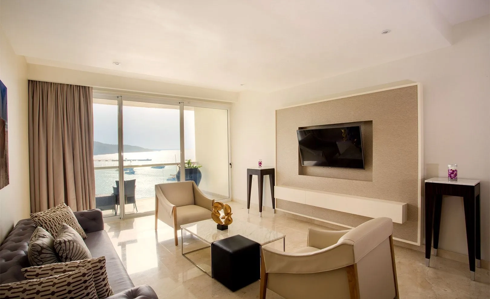 Superior Governor Suite Seating Area - Moon Palace Jamaica