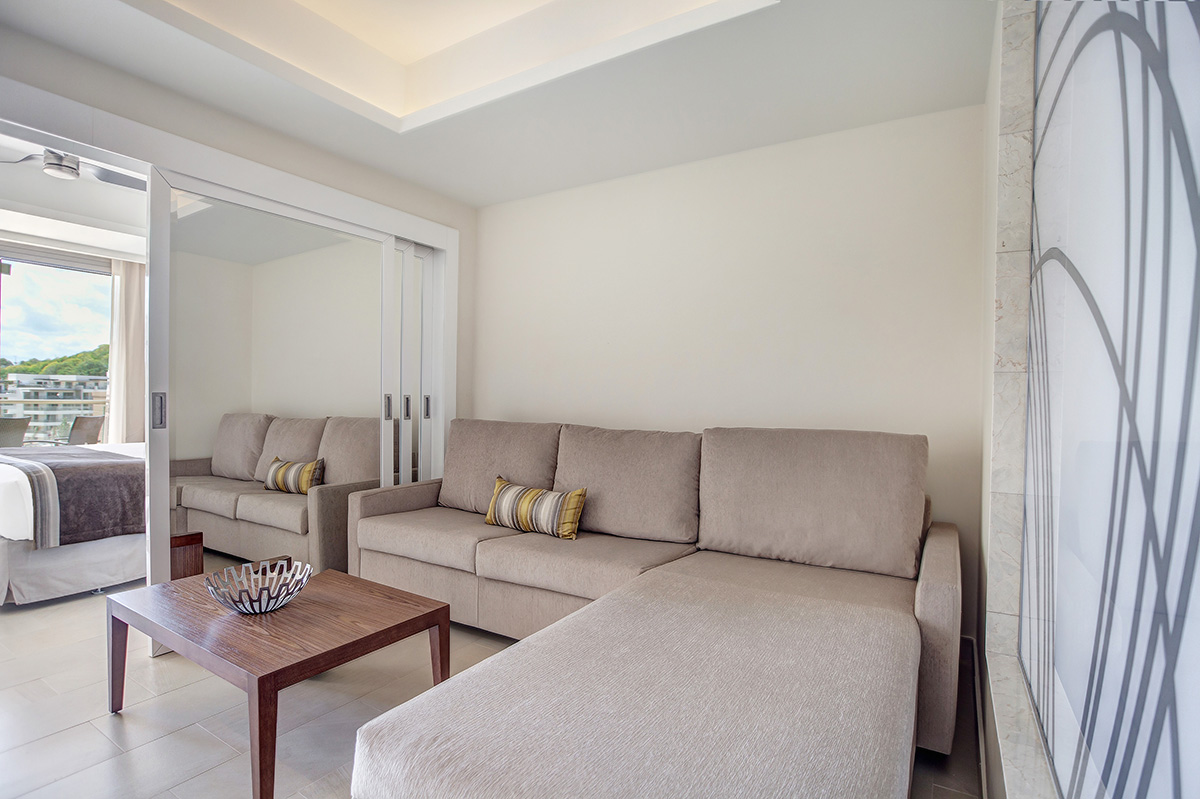 Family Suite living area