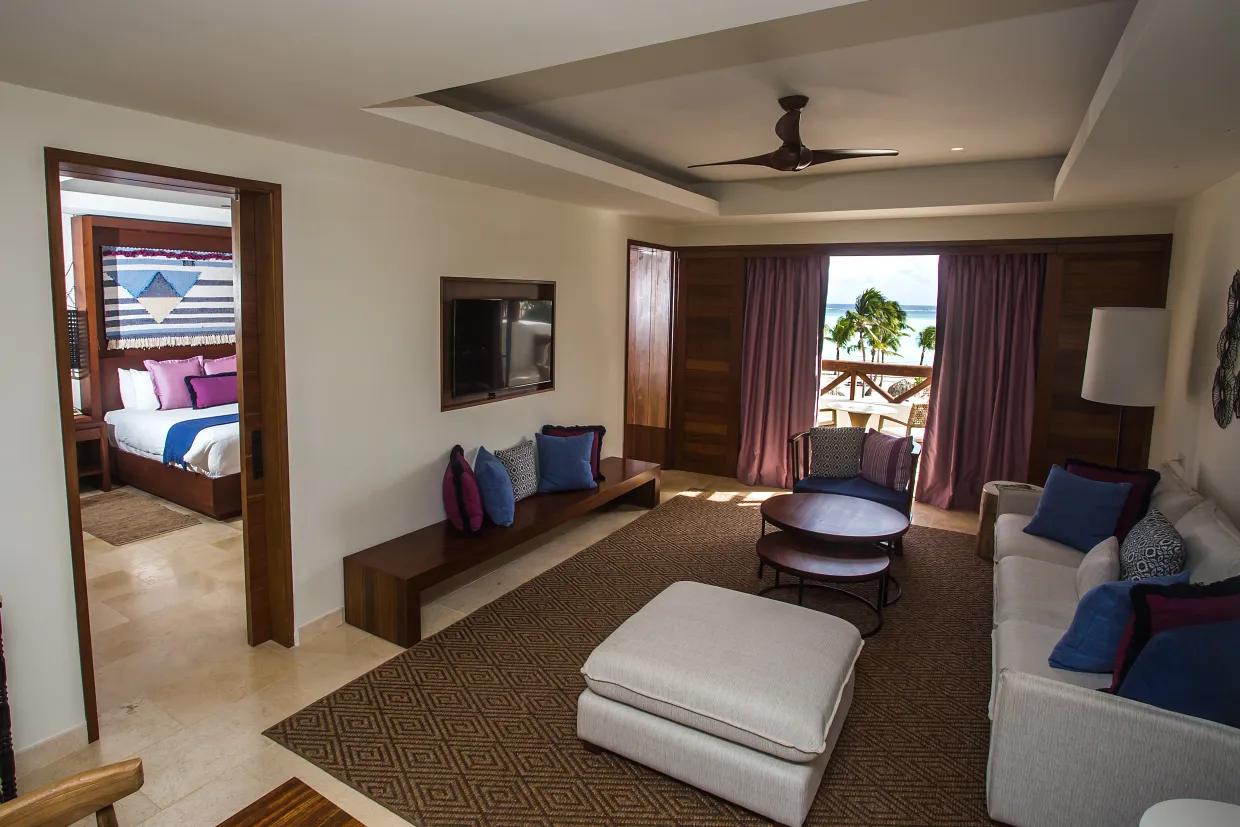 Preferred Club Master Suite Ocean Front Living Area — Secrets Cap Cana