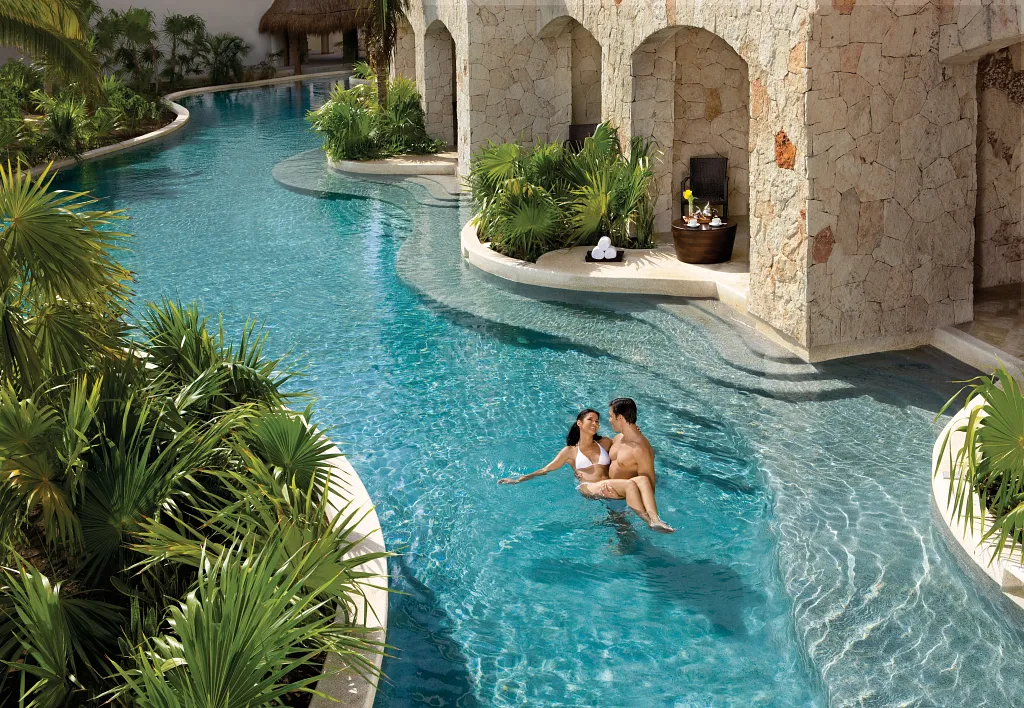 Junior Suite Swim Out terrace — Secrets Maroma Beach