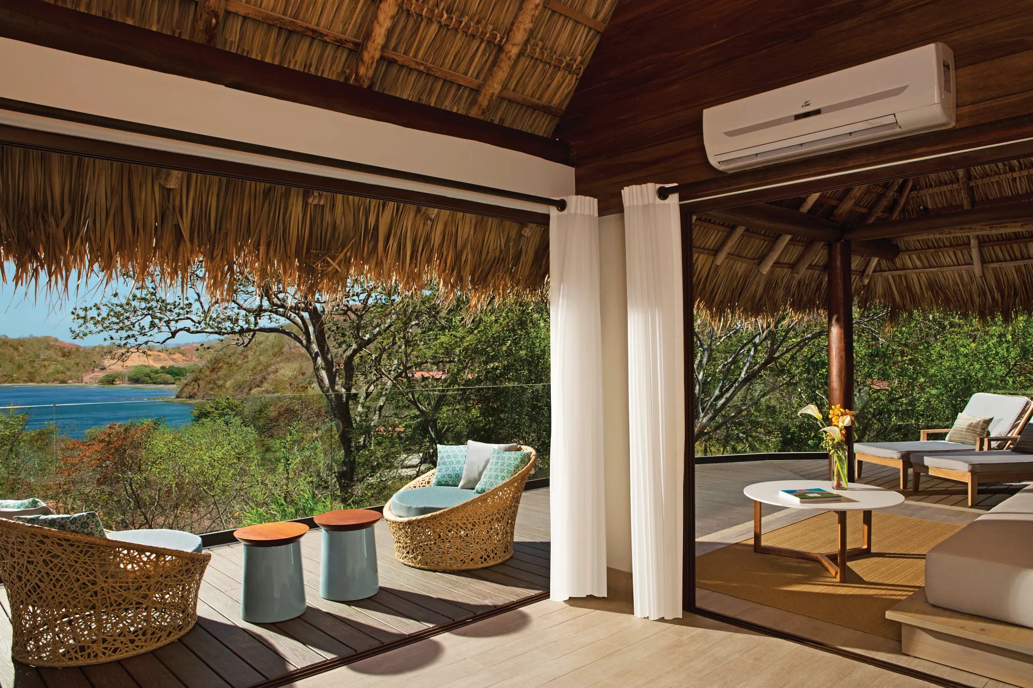 Preferred Club Presidential Suite — Terrace with Plunge Pool — Secrets Papagayo