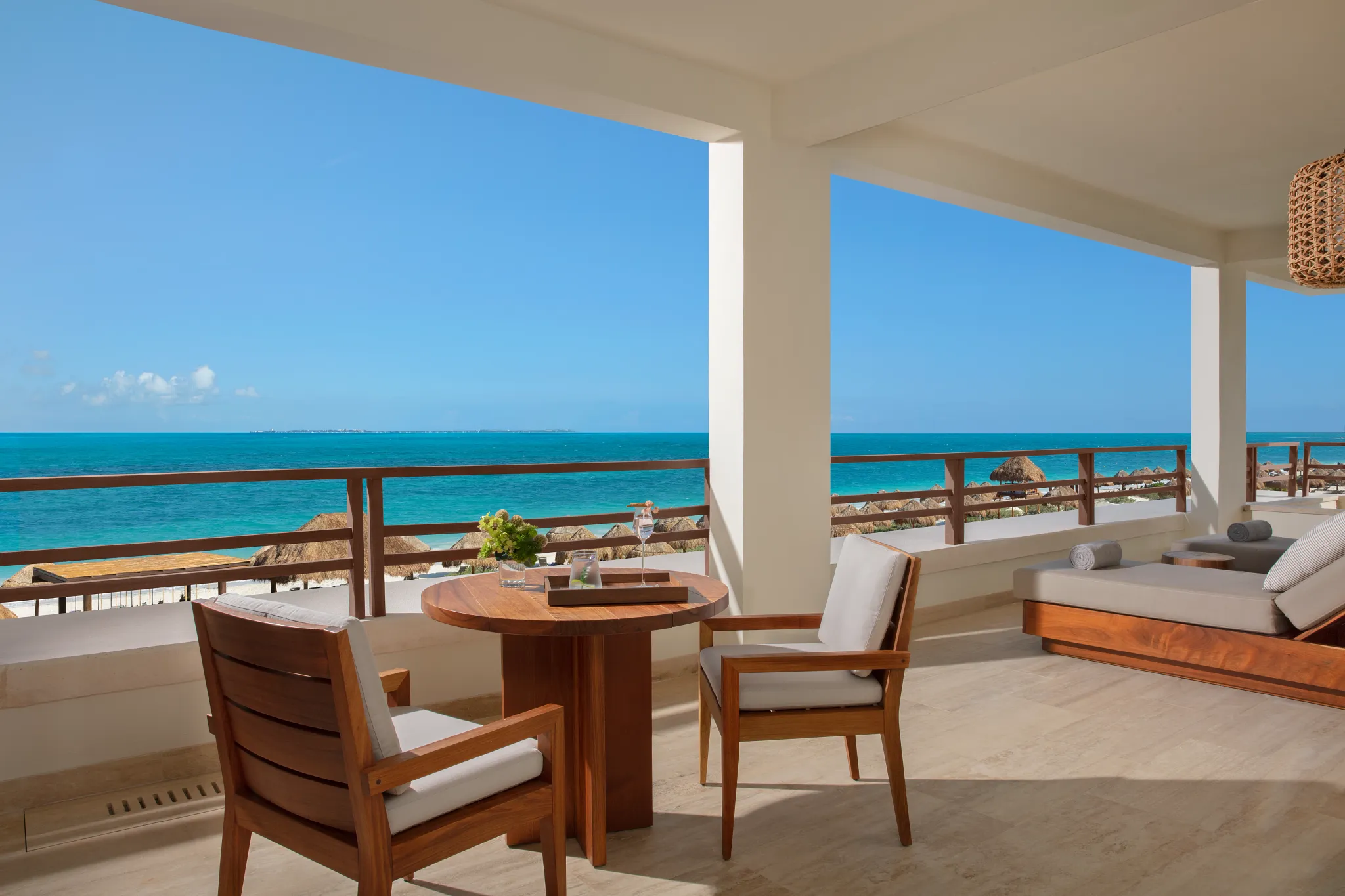 Preferred Club Master Suite Corner Ocean Front Terrace