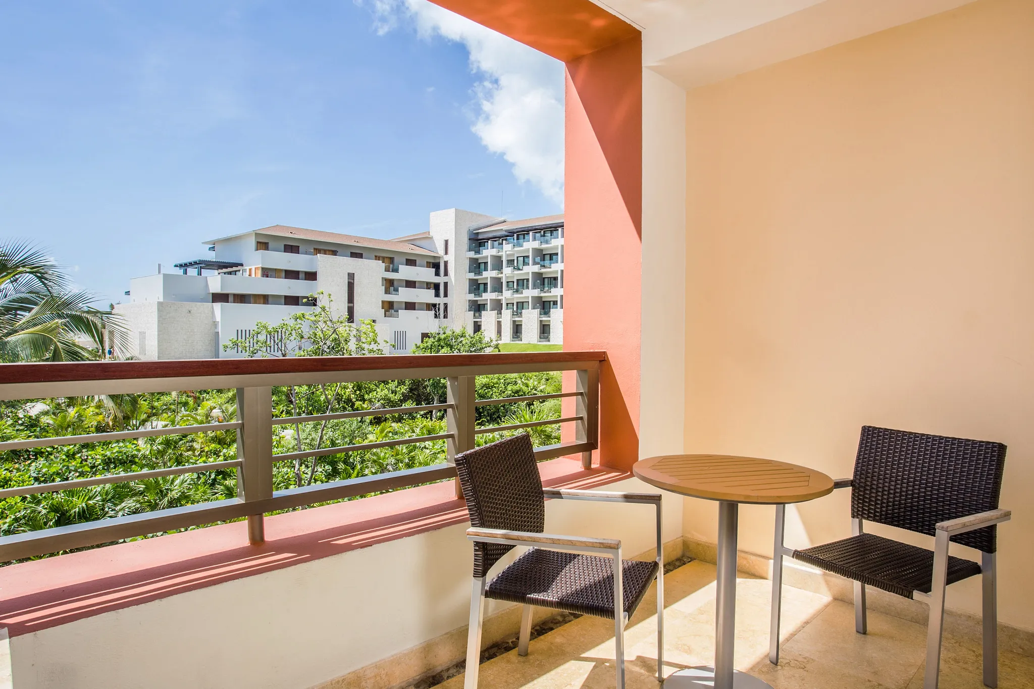 Junior Suite Garden View terrace — Secrets Playa Mujeres