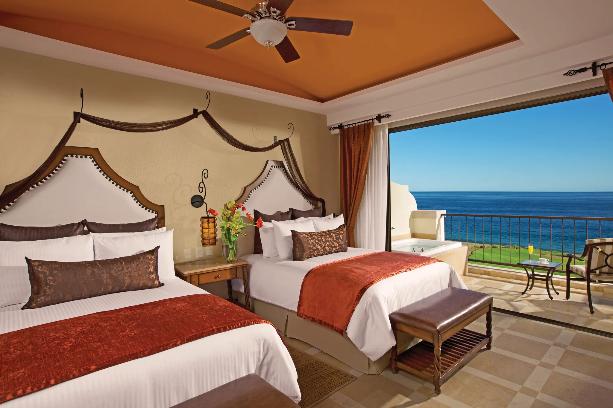 Preferred Club Junior Suite Ocean Front Double Beds — Secrets Puerto Los Cabos