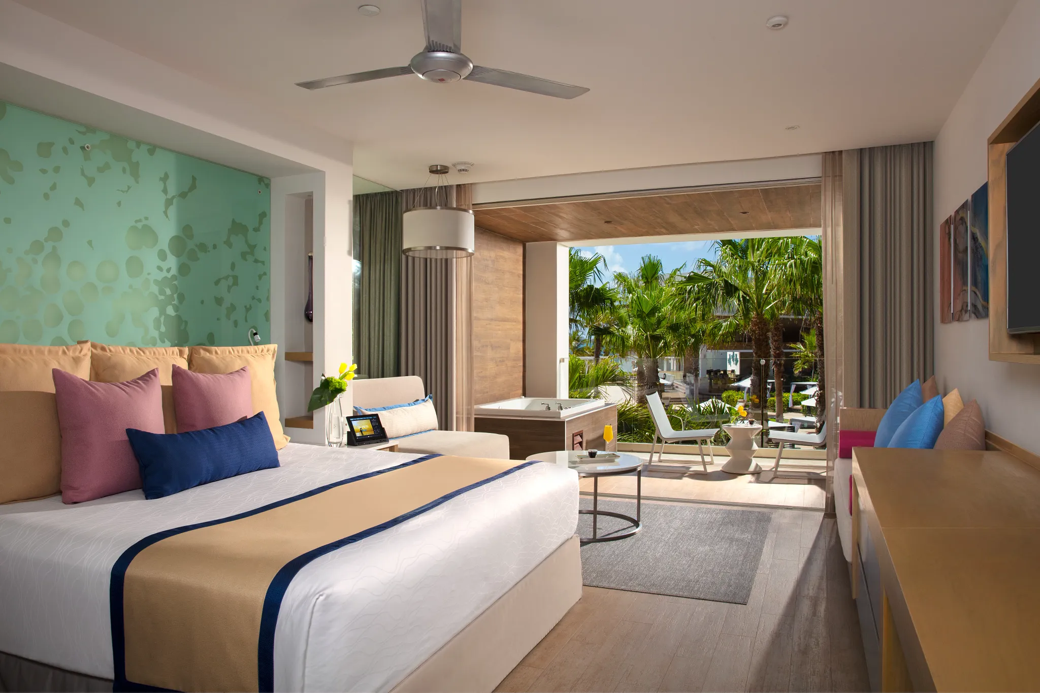 PC Junior Suite Tropical View at Secrets Riviera Cancun
