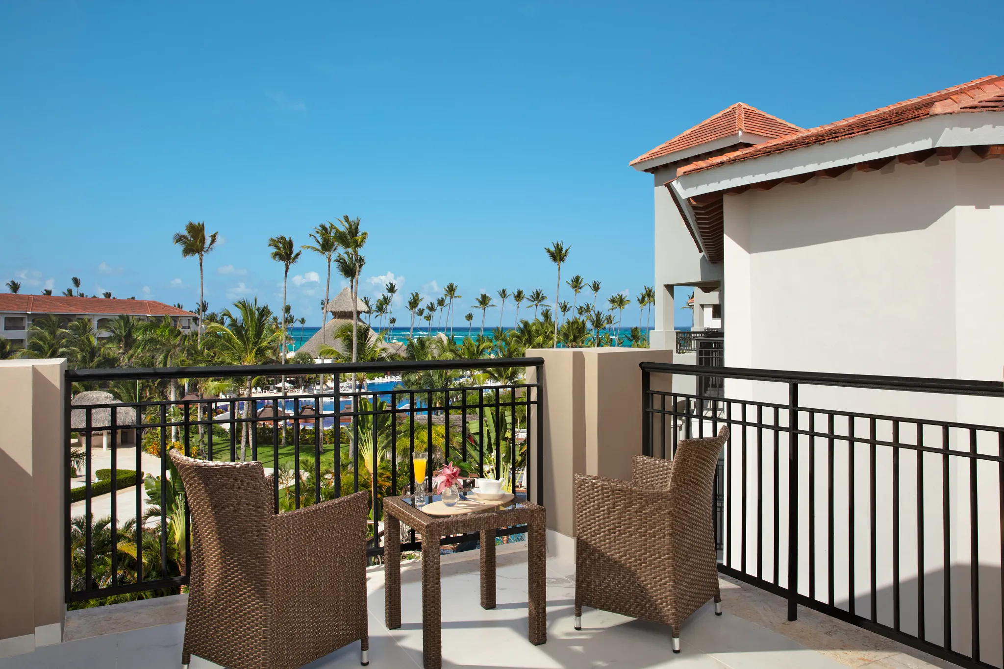 Junior Suite Partial Ocean View terrace — Secrets Royal Beach Punta Cana