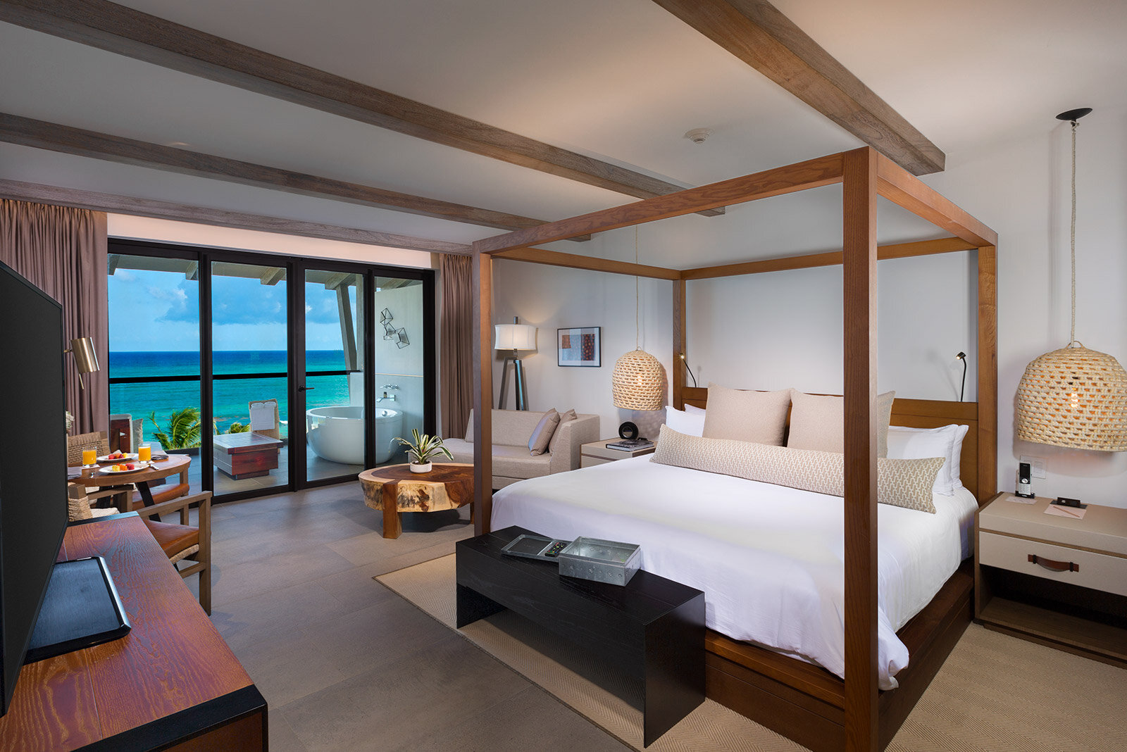 UNICO 20°87° Alcoba Ocean Front