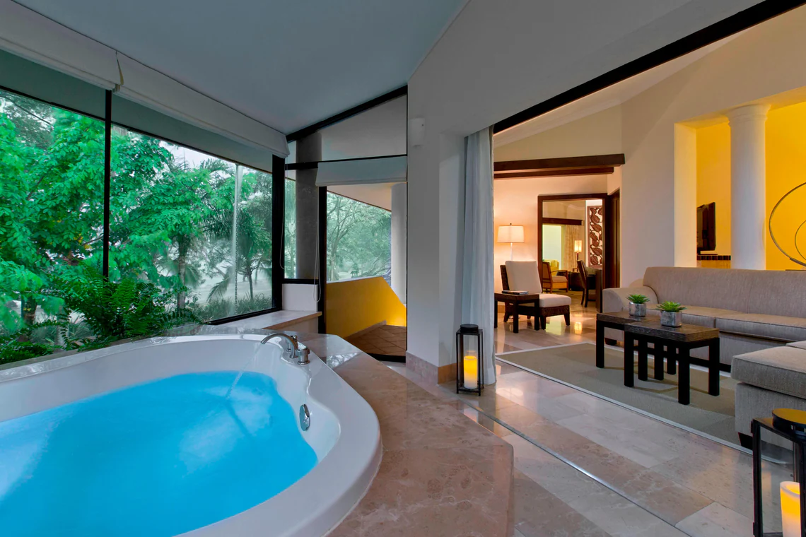 Master Family Suite jacuzzi terrace — Westin Playa Conchal
