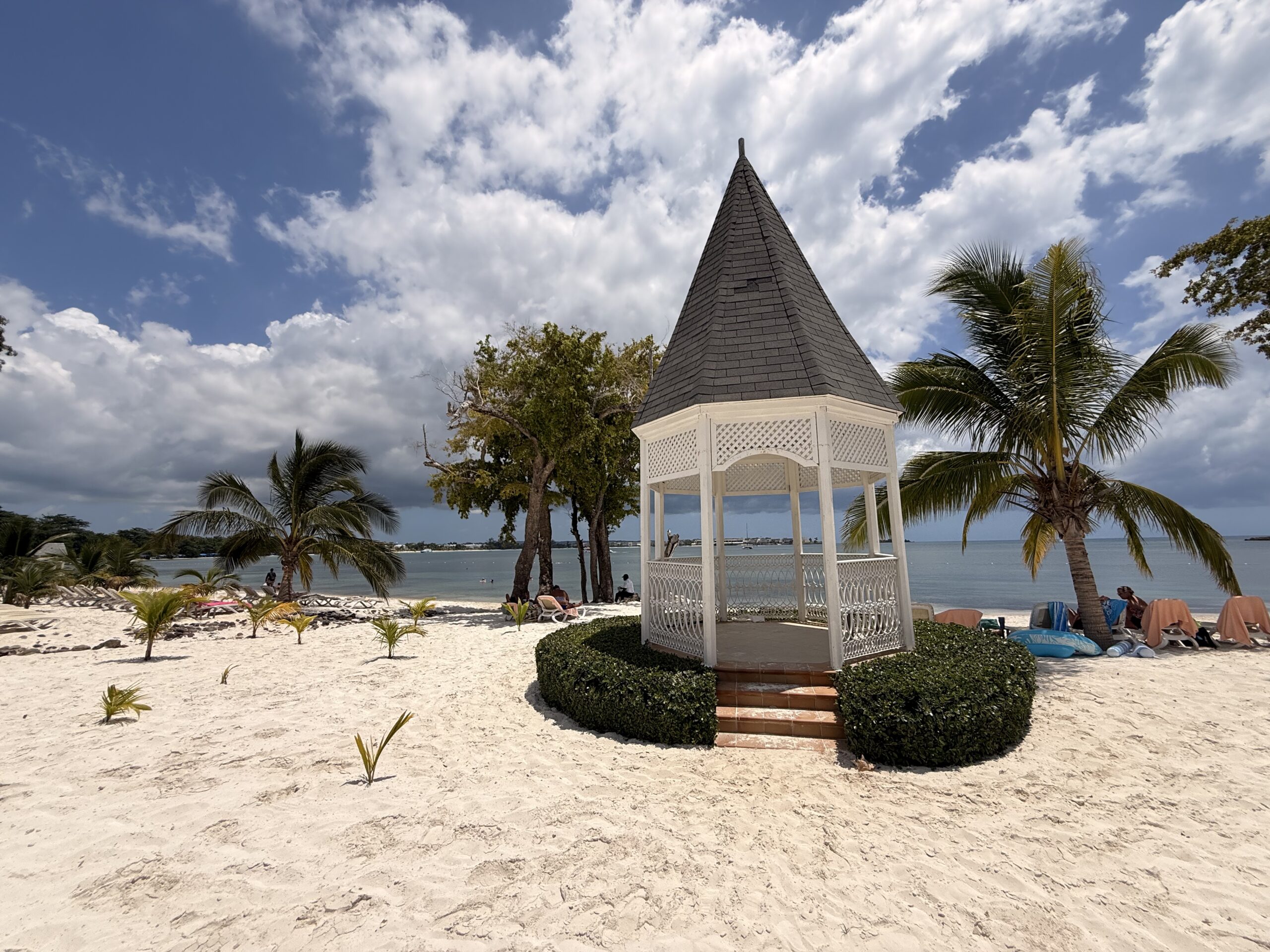 Hotel Riu Negril Beach Gazebo Setup