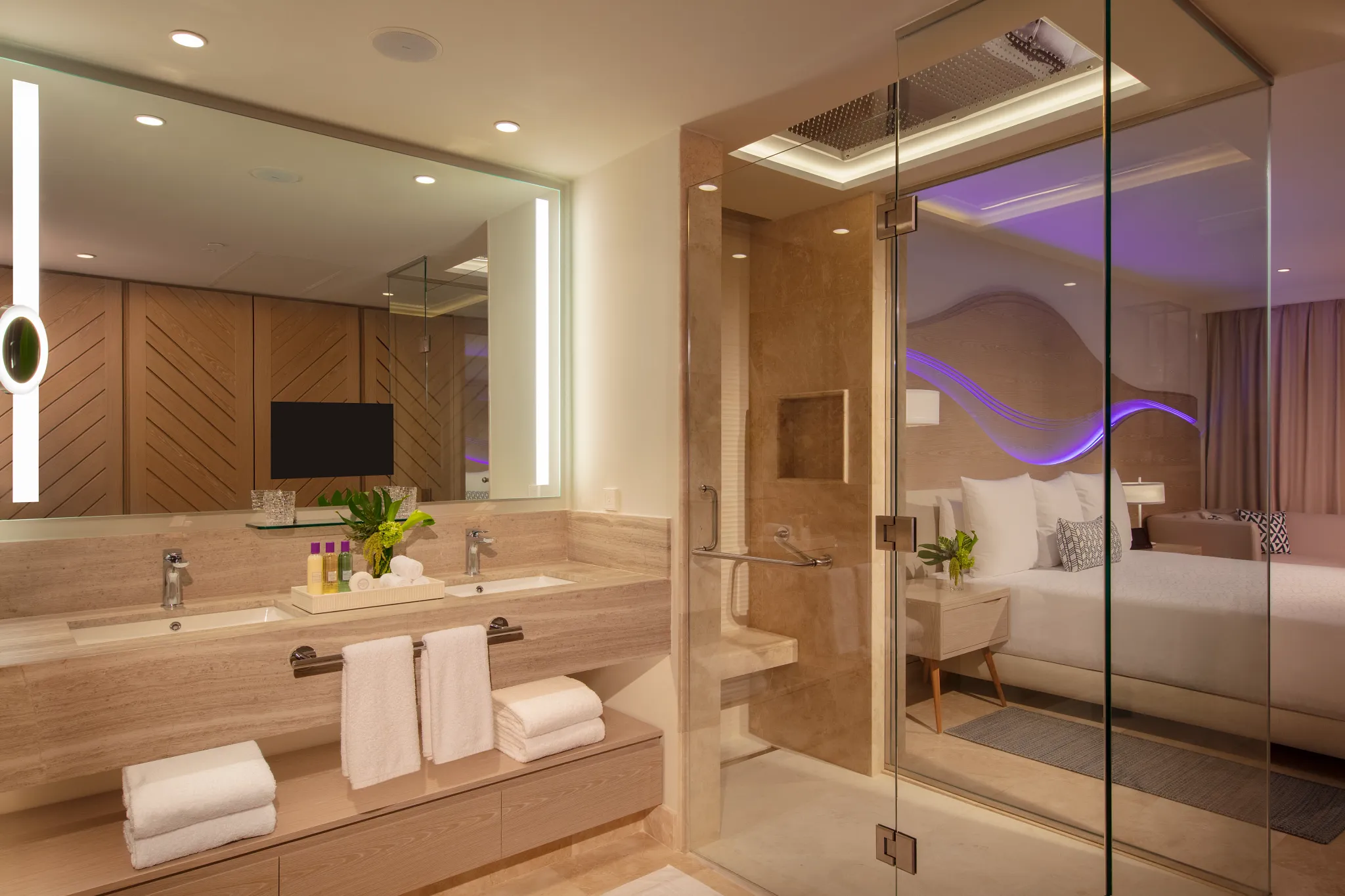 xhale club Jr. Suite Ocean Front bathroom — Breathless Cancun Soul