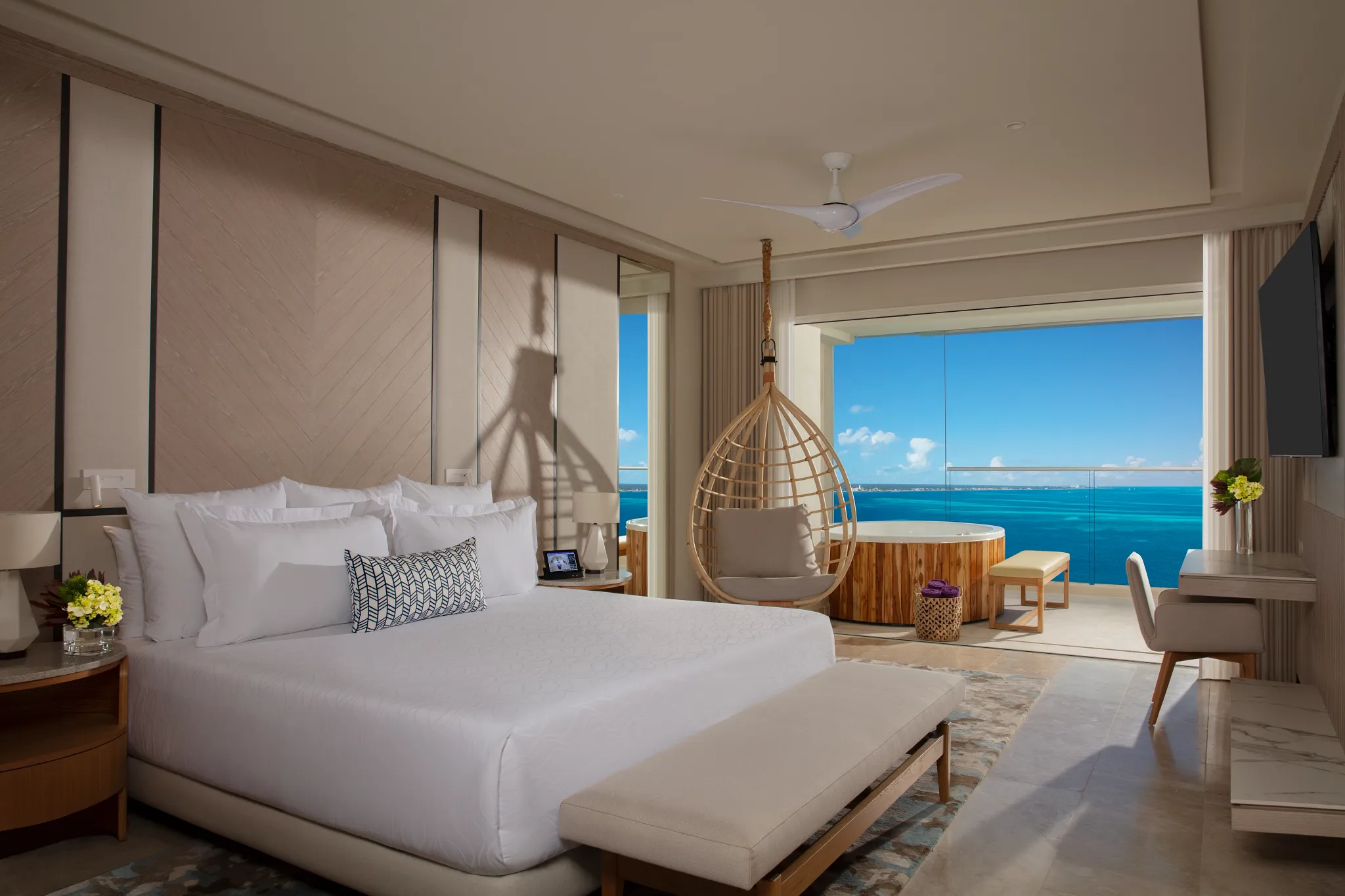 xhale club Presidential Suite Ocean Front — Breathless Cancun Soul