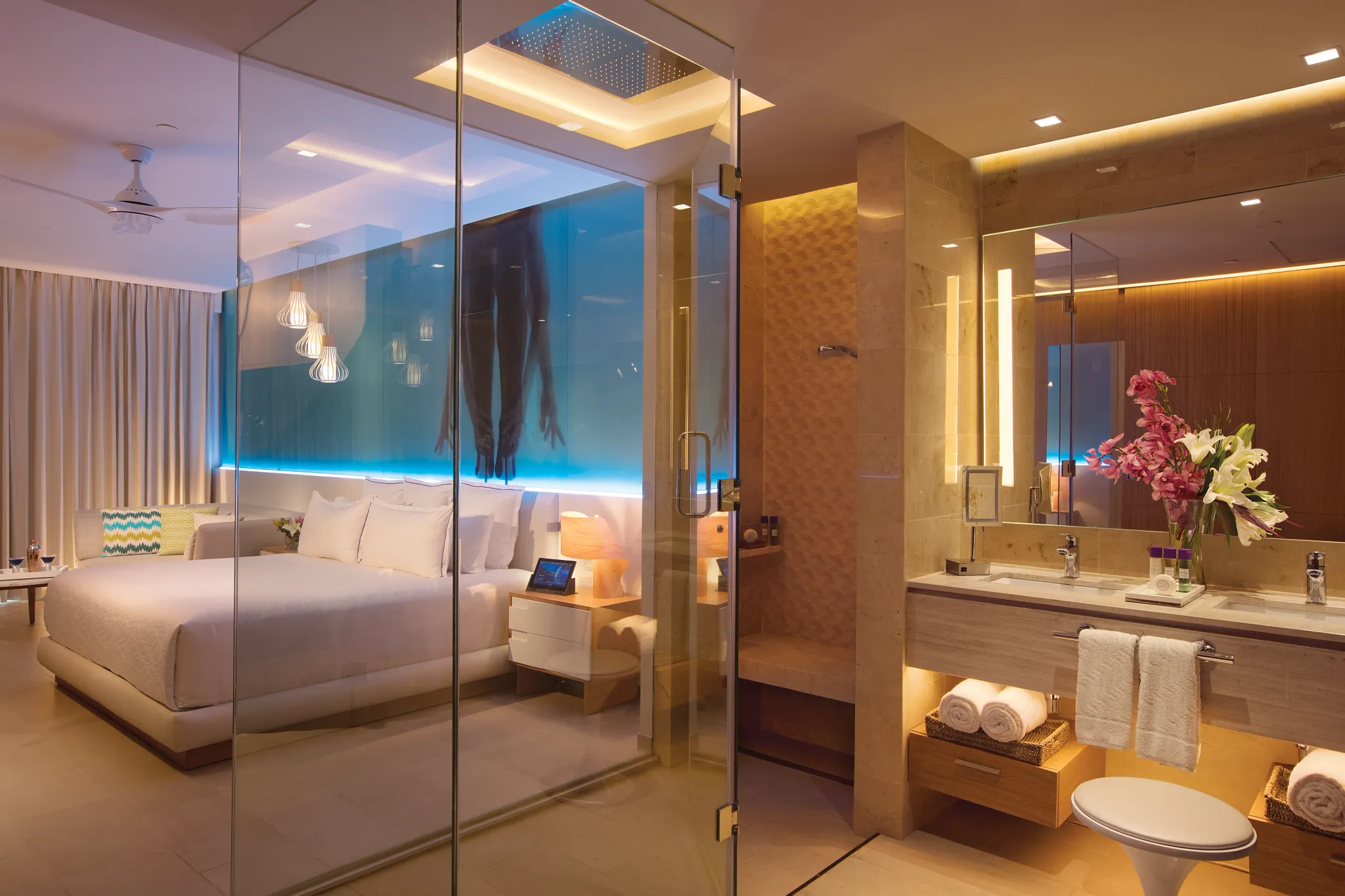 Allure Junior Suite Bathroom