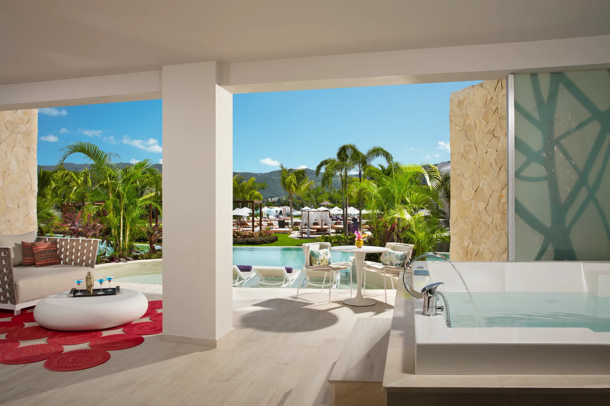 xhale Club Master Suite Swim Out — Breathless Montego Bay