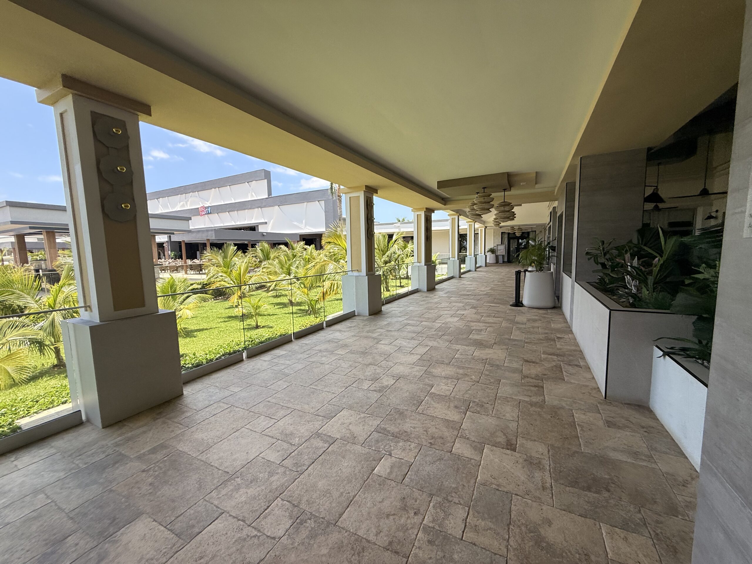 Hotel Riu Negril Corridor Covered Outdoor Wedding Venue