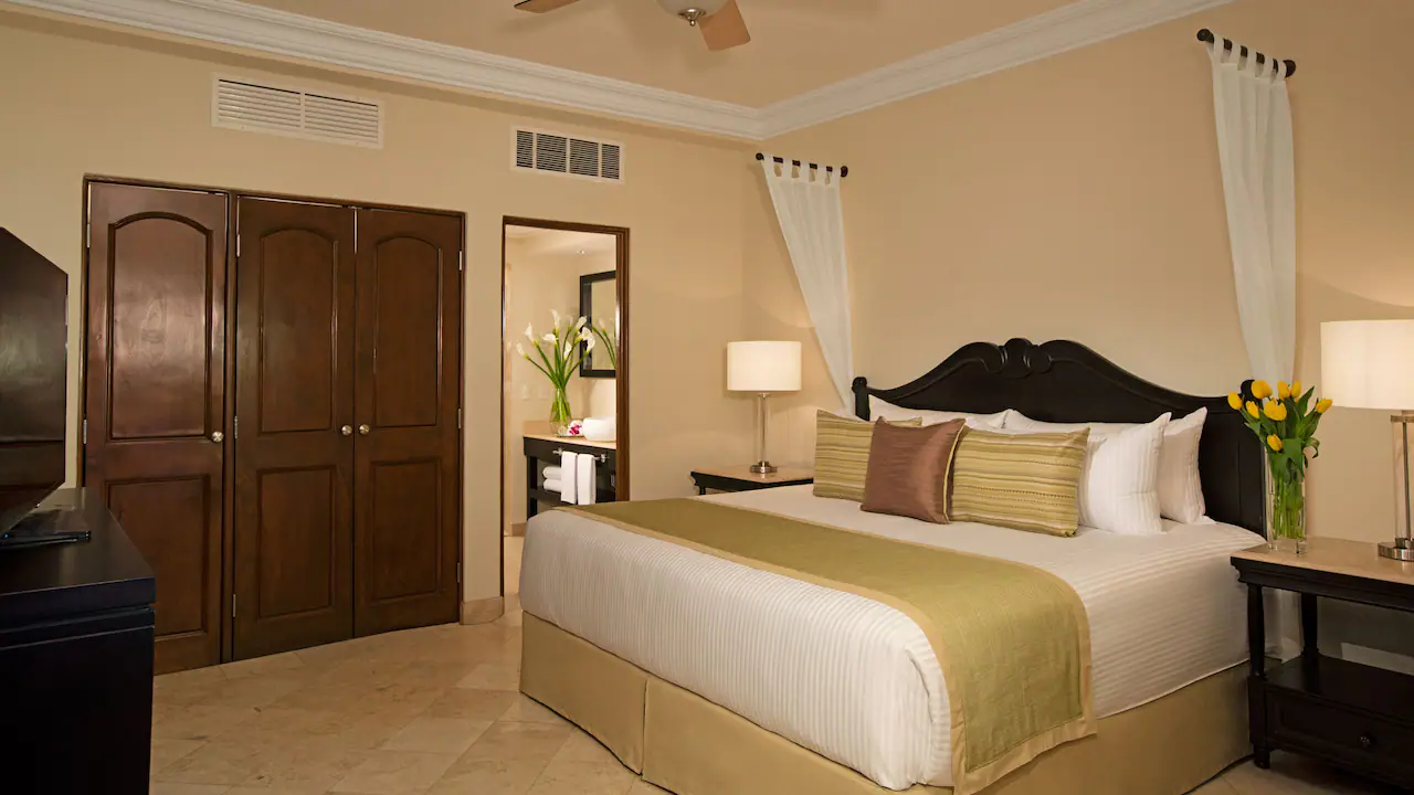 Family Junior Suite Ocean View — Dreams Los Cabos