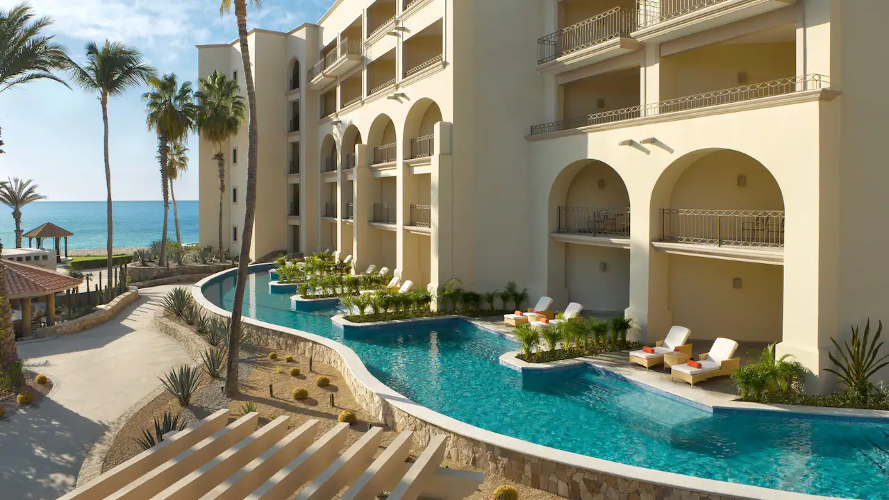 Preferred Club Presidential Suite Ocean Front Swim-Out Pool — Dreams Los Cabos