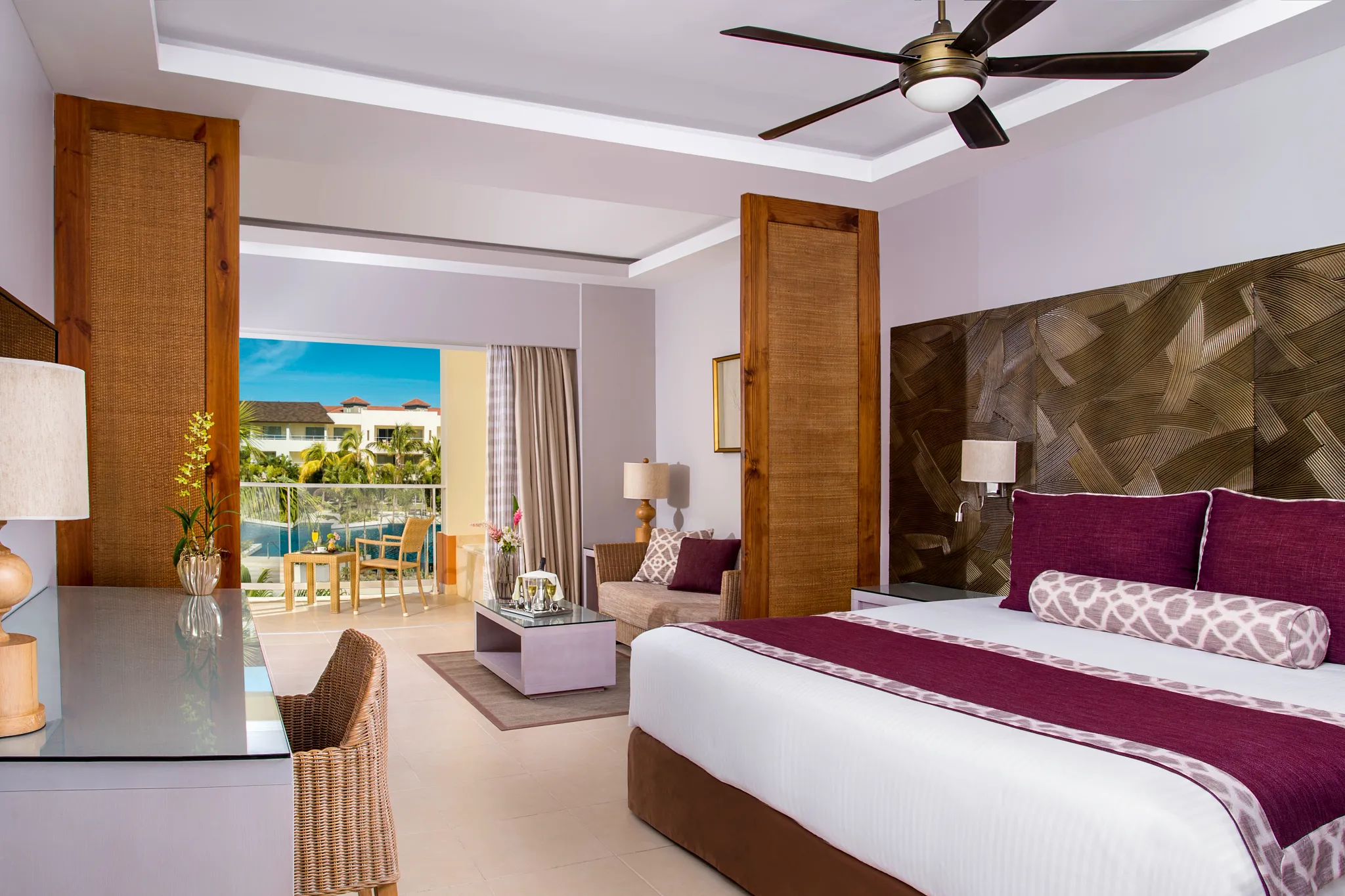 Preferred Club Deluxe Partial Ocean View Dreams Royal Beach