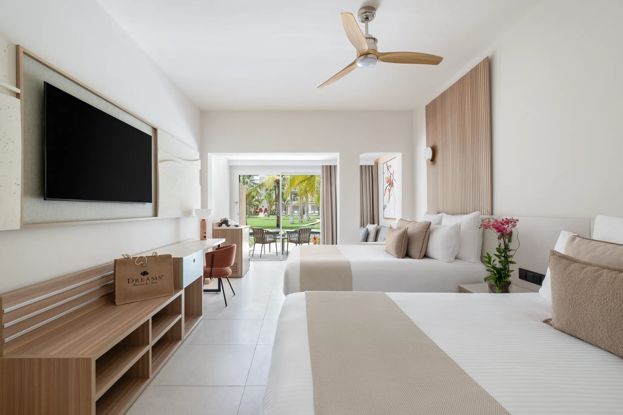 Preferred Club Junior Suite Double Beds